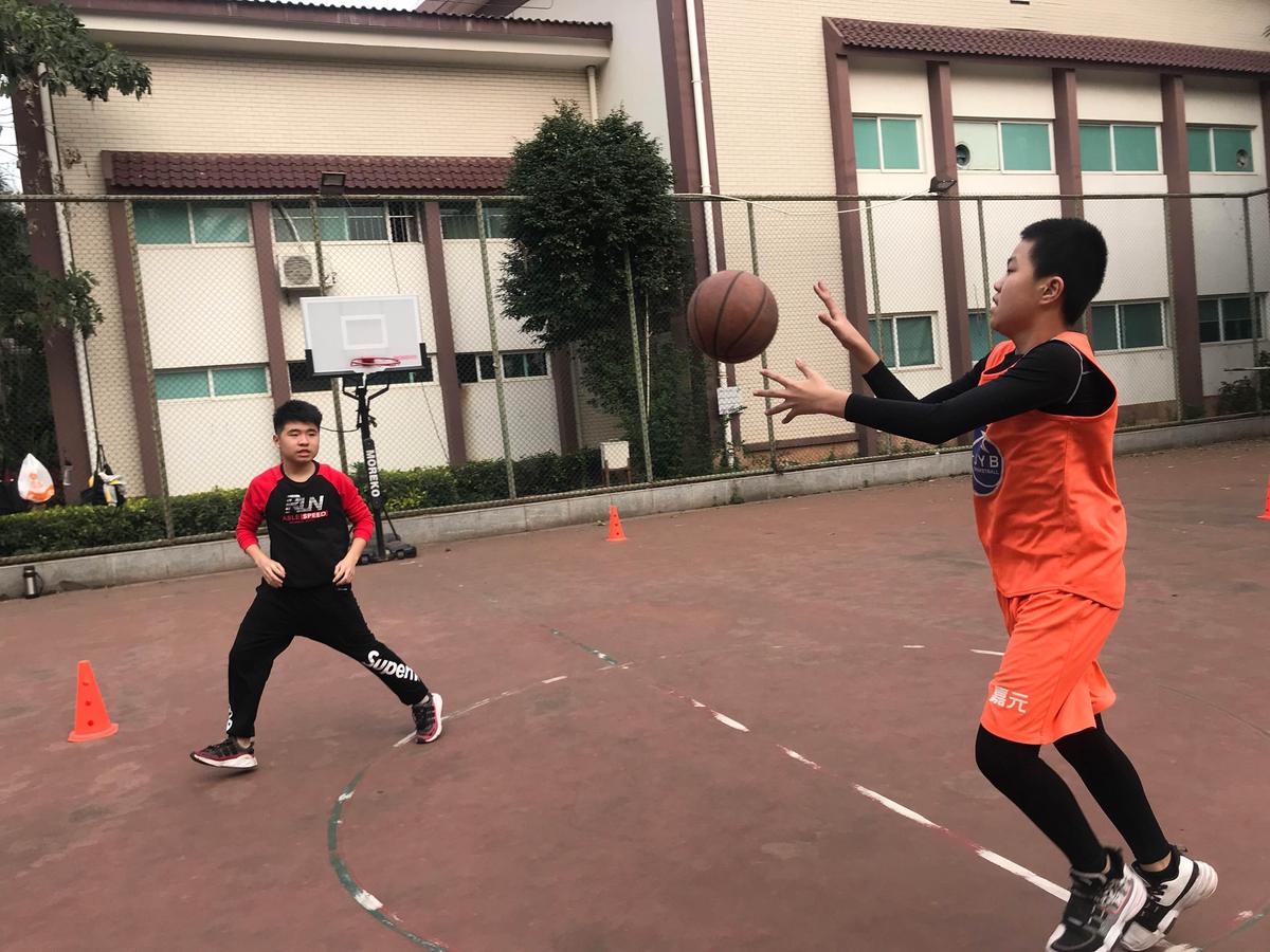通过哪些训练方法可以有效提高篮球耐力?_2